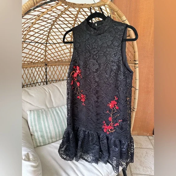 nicole miller red lace dress Nicole Miller, sleeveless red and black lace dress size 16 knee length